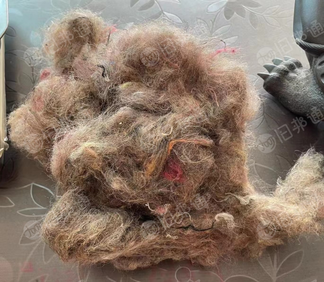 出售工业丝,吊装带,开花料,黄金,无纺布料
