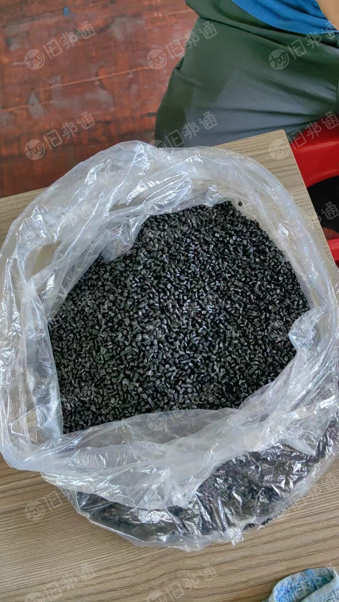 出售无纺布PP颗粒,现货100吨