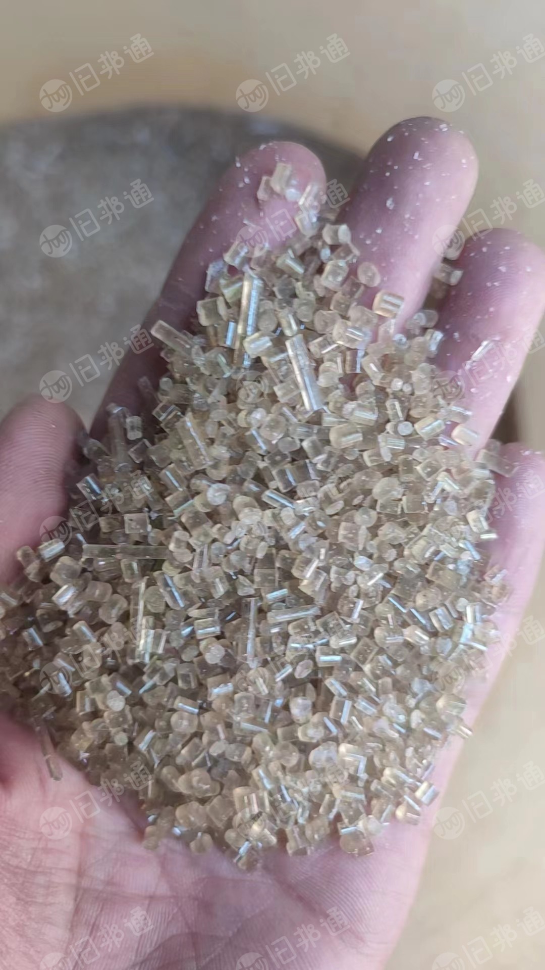 出售EPS颗粒,每月20吨,有茶透和中白的