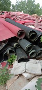 求购废旧网帘，铺地用