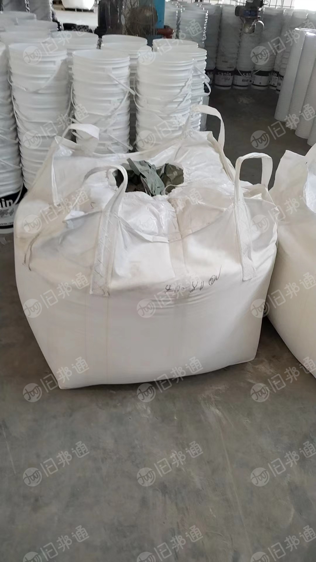 出售二手吨包,之前装化工用的沙子,现货400-500条,规格:100*120