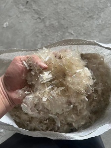 出售透明餐盒破碎料，长期有货