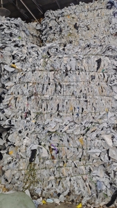 出售水洗pe快递袋，已压包，现货100吨左右