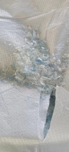 扫把丝厂家长期收购PET热洗蓝白瓶片，月需几十吨