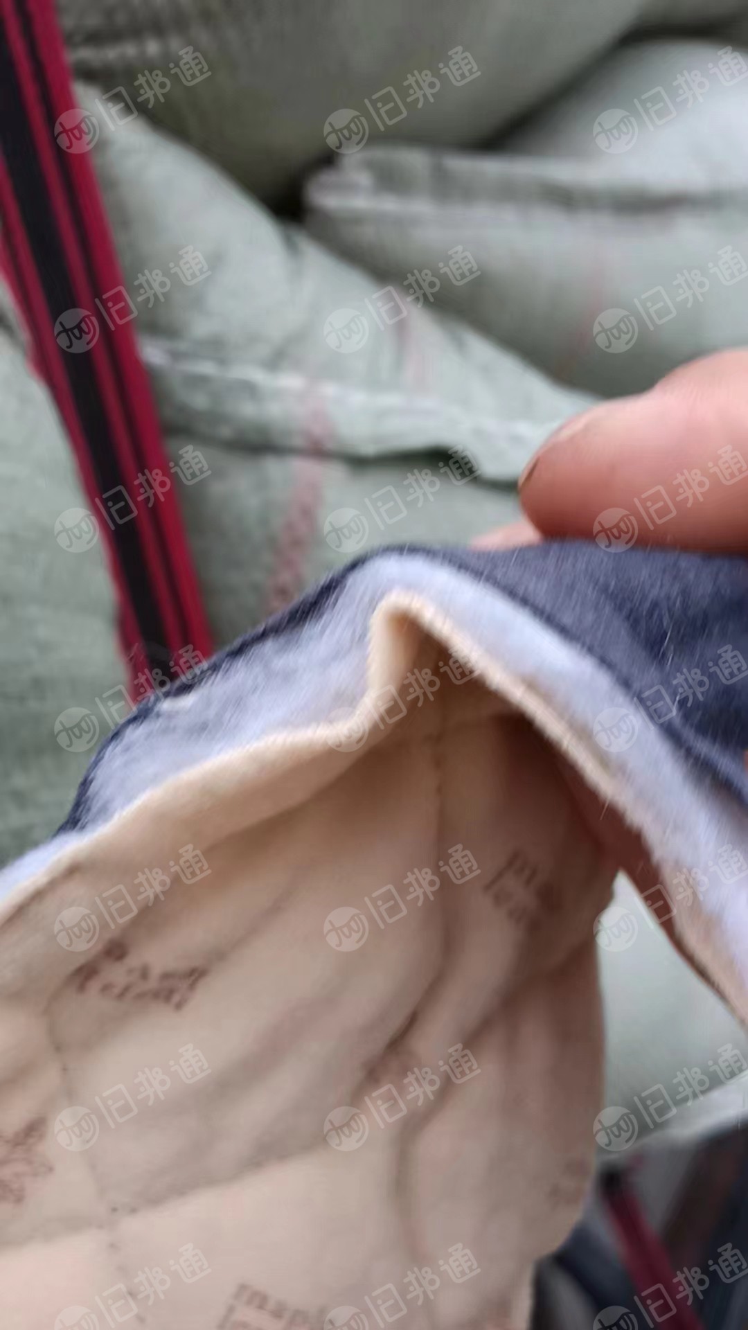 长期大量出售涤棉下脚料,复合棉边料,夹棉料,月供几十吨