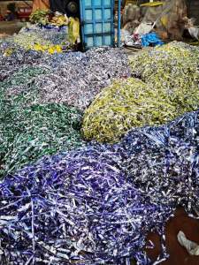 长期出售彩印厂下来的PP/PET边角料，现货16吨