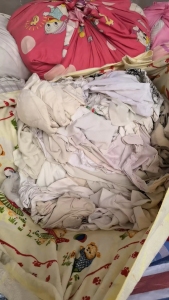 长期出售旧衣服大白，现货够4米2车，可看货，上车打款，货在河南南阳