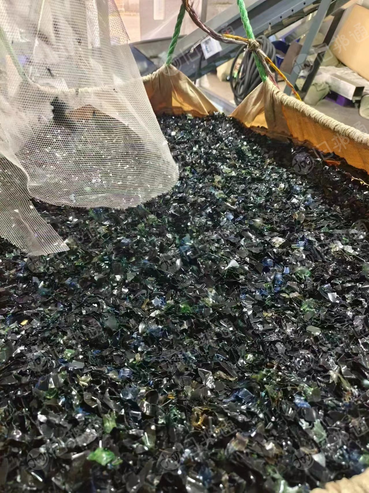 长期出售pet吸塑片破碎料,A级,B级