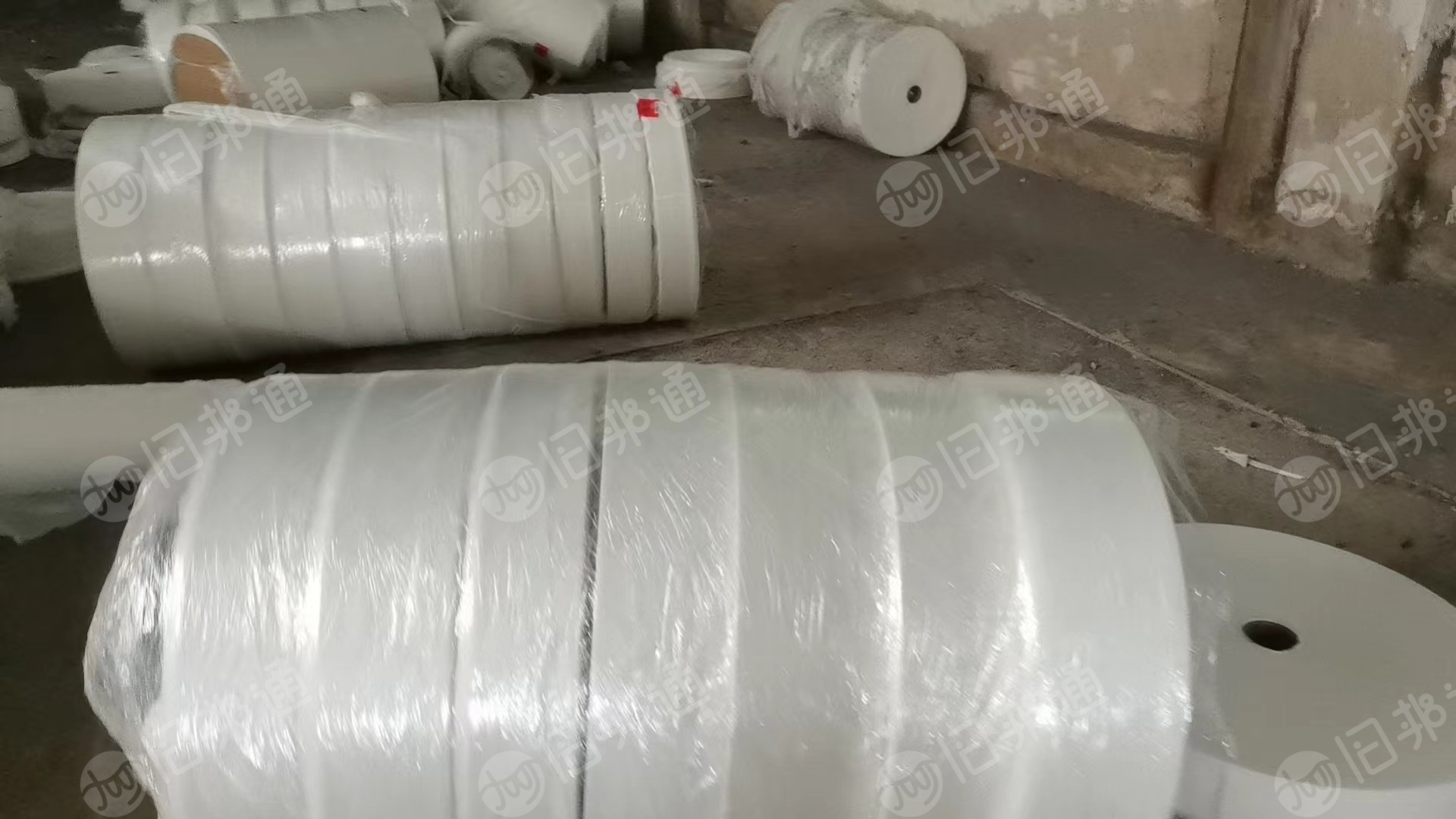 出售白色纸棉,月供10吨,目前有现货15吨,随时可以看货