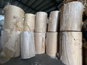 出售一批卷筒本色牙签纸，13克有27吨，38克有5吨，统一幅宽160cm