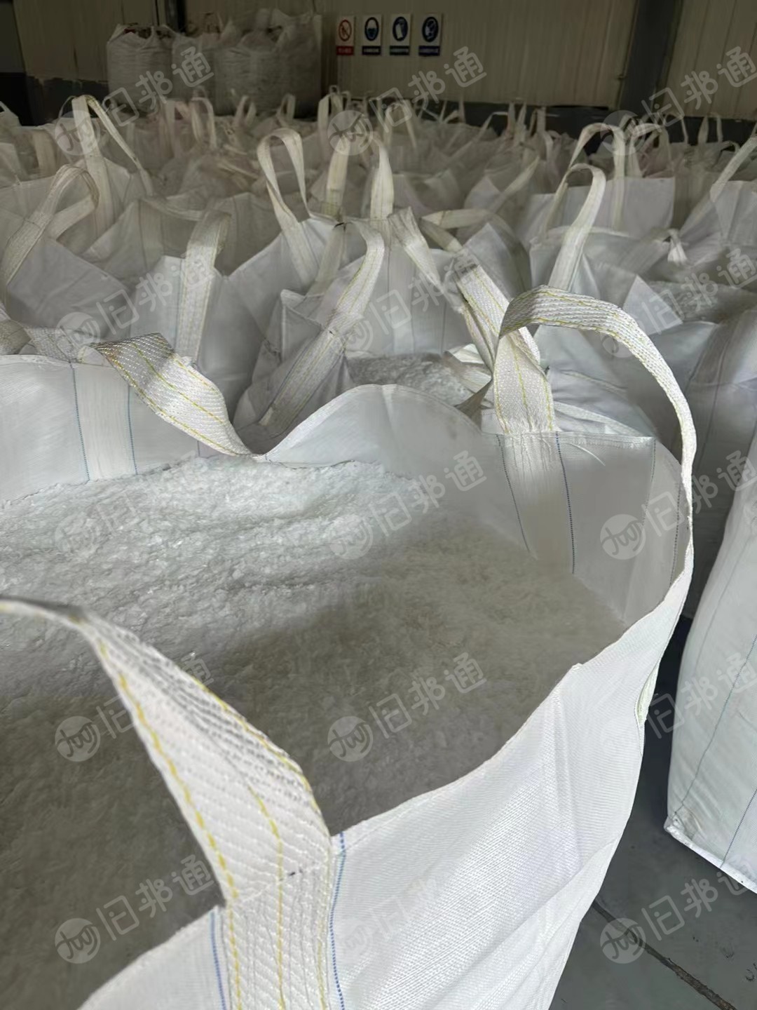 出售PE电池膜破碎料,月供20吨