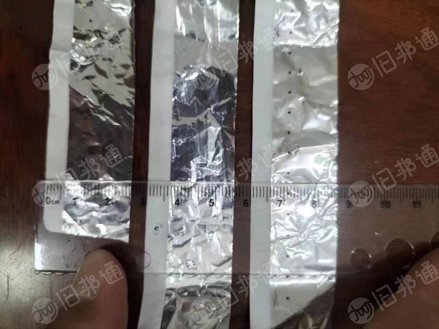 大量回收废铝箔边角料