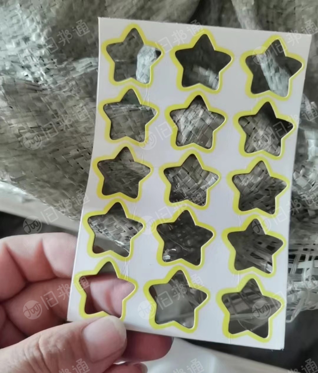 冰箱贴橡胶 软磁边角料,现货出售