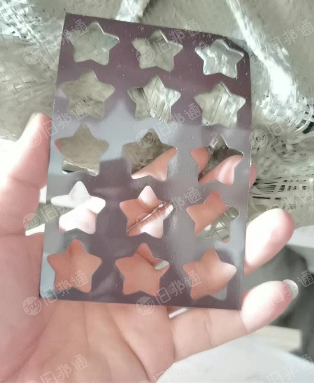 冰箱贴橡胶 软磁边角料,现货出售