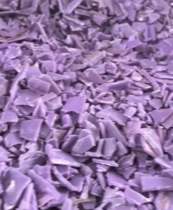 出售PE破碎料，蓝桶破碎料，涂料桶破塑料