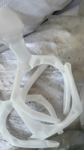 出售医疗厂PU边角料，现货20多吨