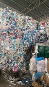 出售电子厂杂膜，现货够车，长期有货