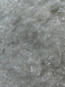 厂家倒闭，处理一批PET破碎料，现货几十吨 