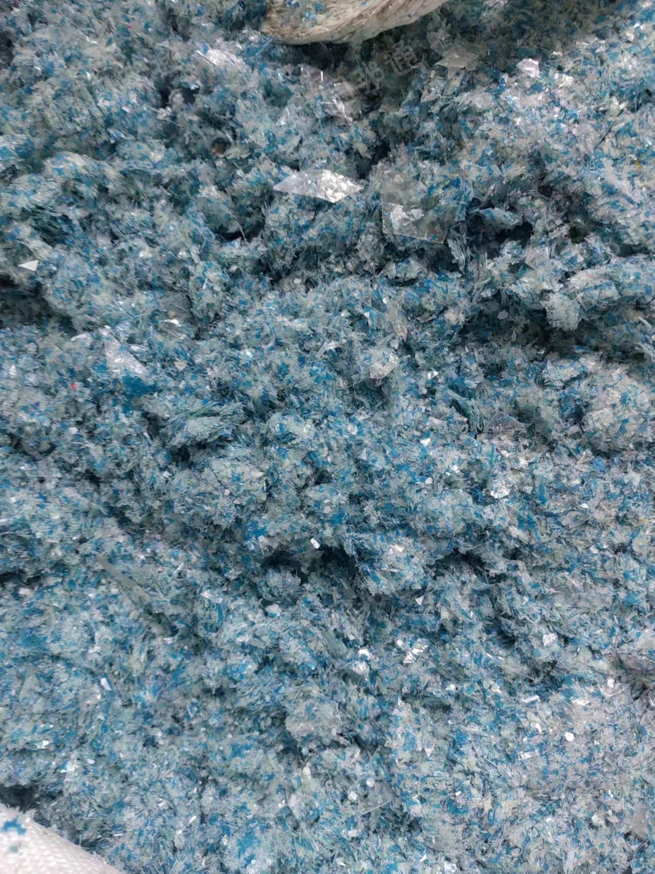 厂家倒闭,处理一批PET破碎料,现货几十吨