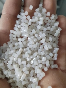 珍珠棉大白颗粒，二白颗粒出售，60-80目，月供30吨