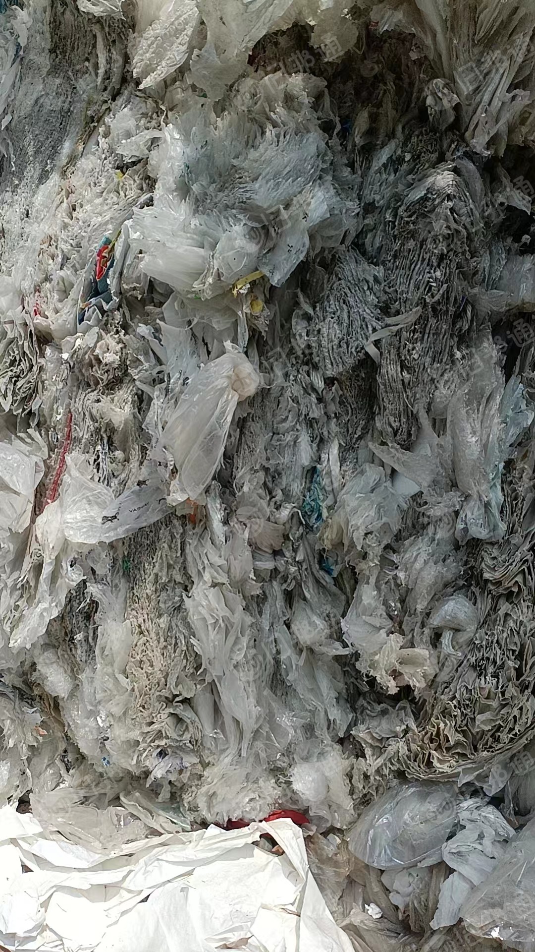 长期出售二级水洗高压膜废料,蓝白混打高压膜