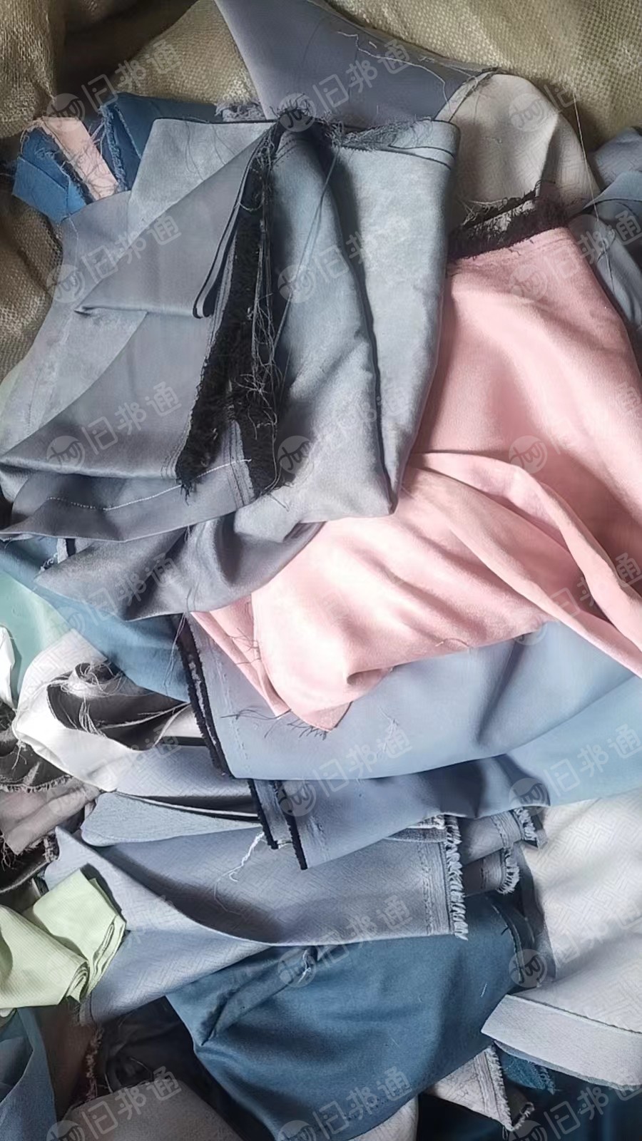 出售涤纶窗帘布边料,窗帘下脚料