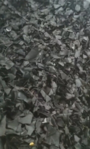 长期出售滴管带主管粉碎料，月供150吨，拉伸好，料干净无水