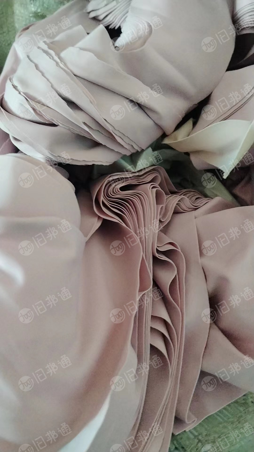 出售尼龙,锦纶材质泳装布,尼龙弹力白烟布,现货有100多吨,广东跟江西都有货