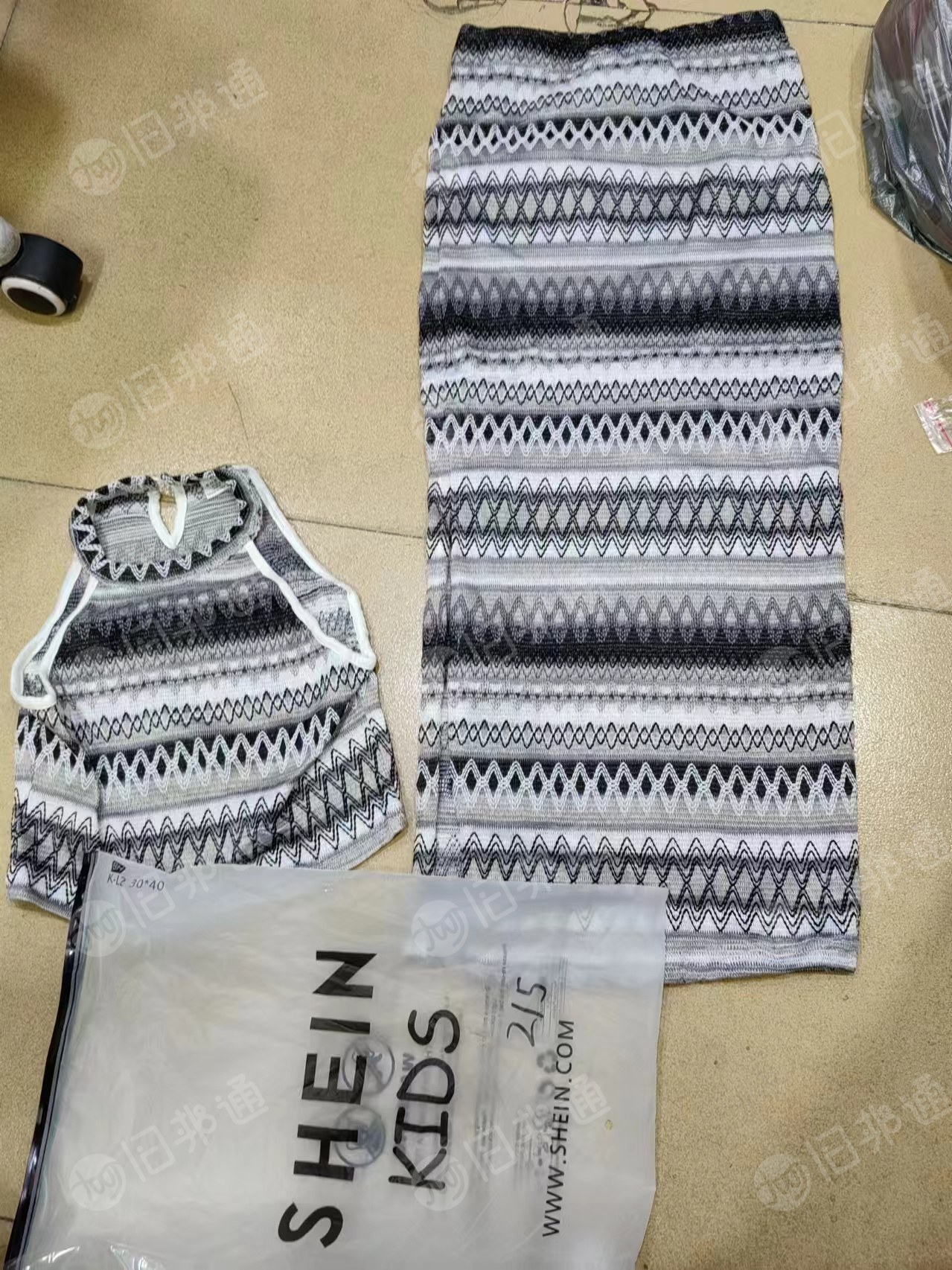 出售库存衣服,成品衣服,女装,有包装,现货1200件左右