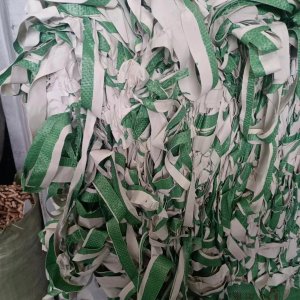 长期出售EVA复pp纤维地膜边角料，月供100吨