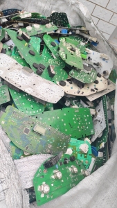 出售汽车仪表盘毛料，现货1吨多