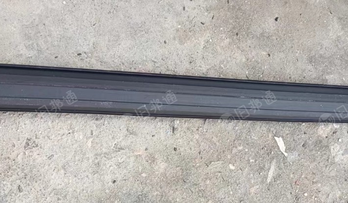 长期出售热塑弹性体粉碎料,现货十来吨