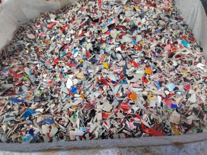 出售abs摩配破碎料