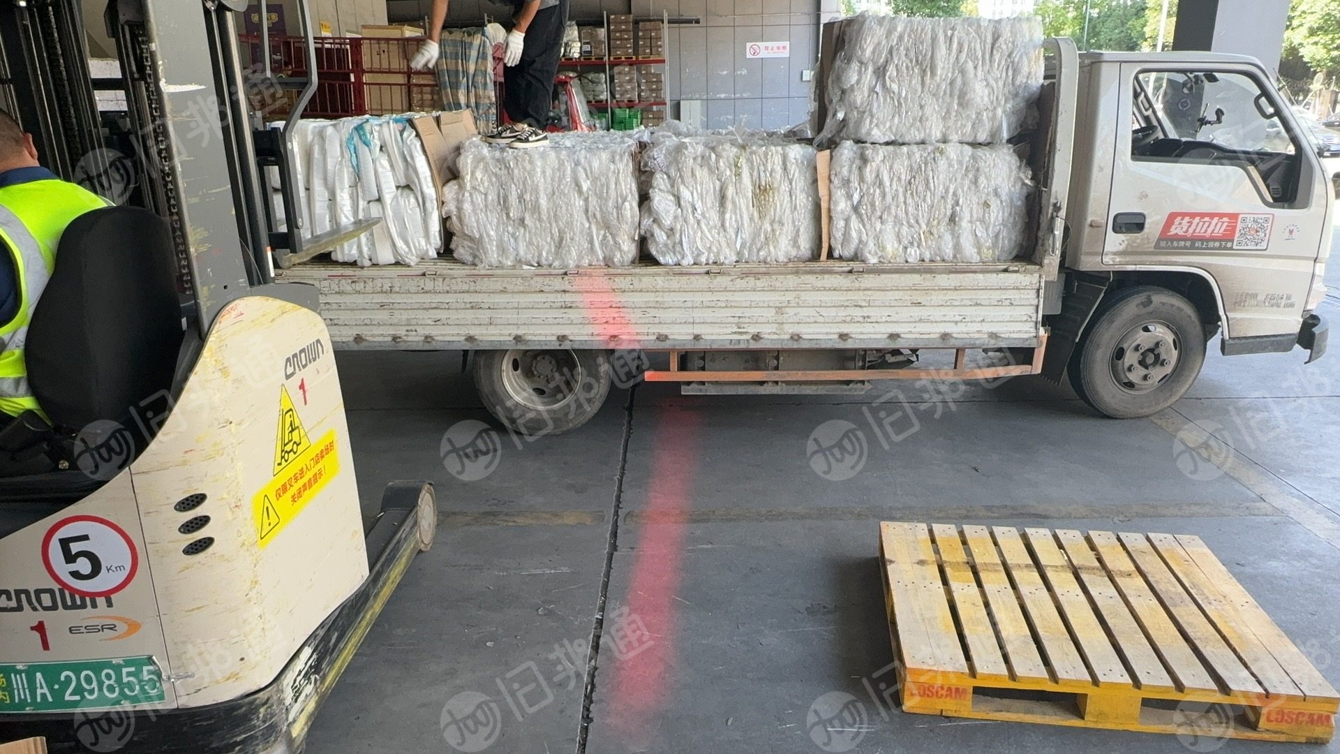 长期出售干造缠绕膜,带了点标签纸