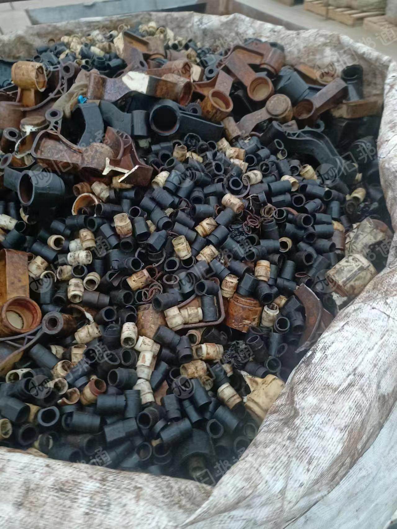 出售高温尼龙塑料,月供二十吨