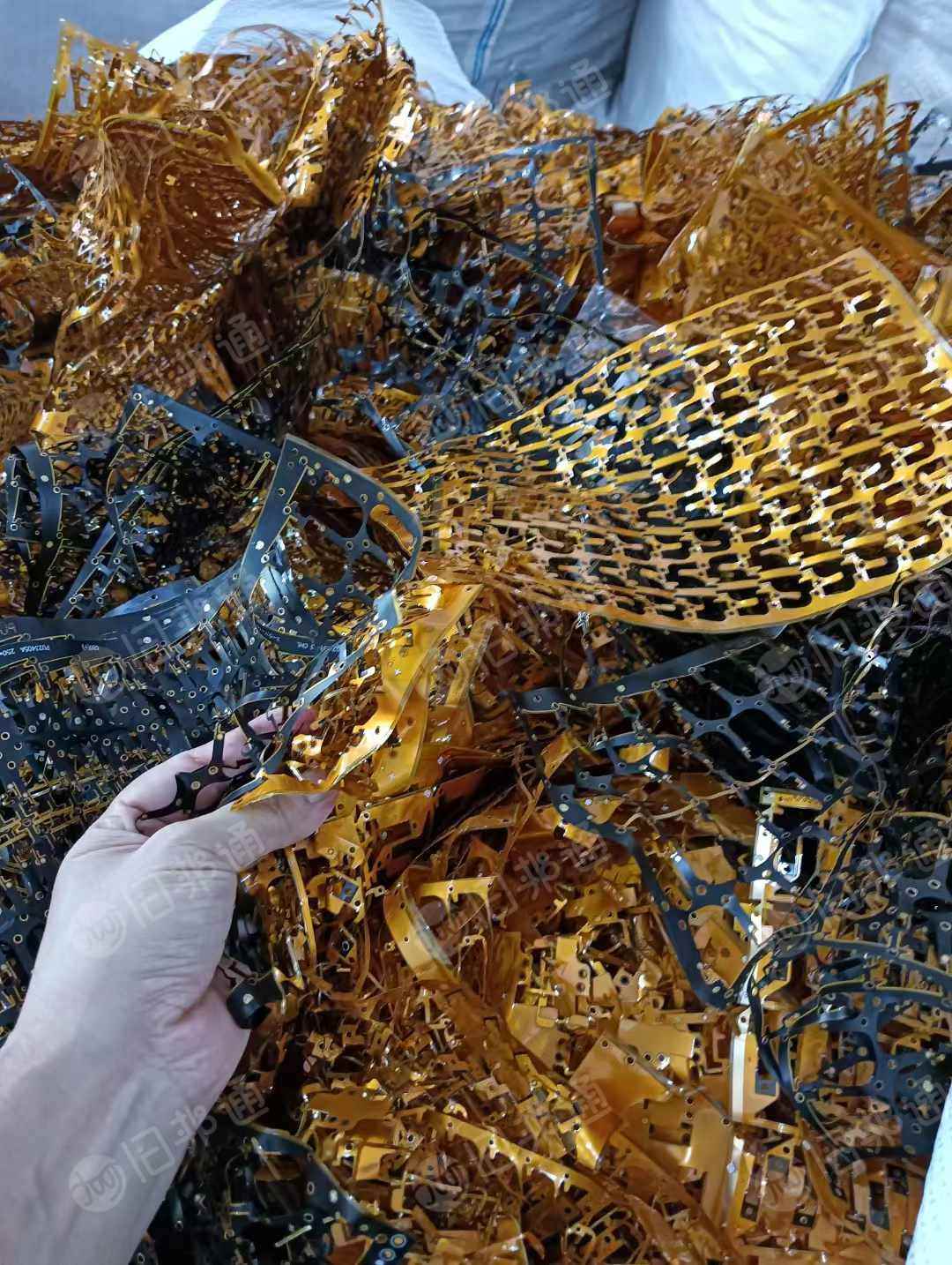出售高含量铜纸,大概有3吨