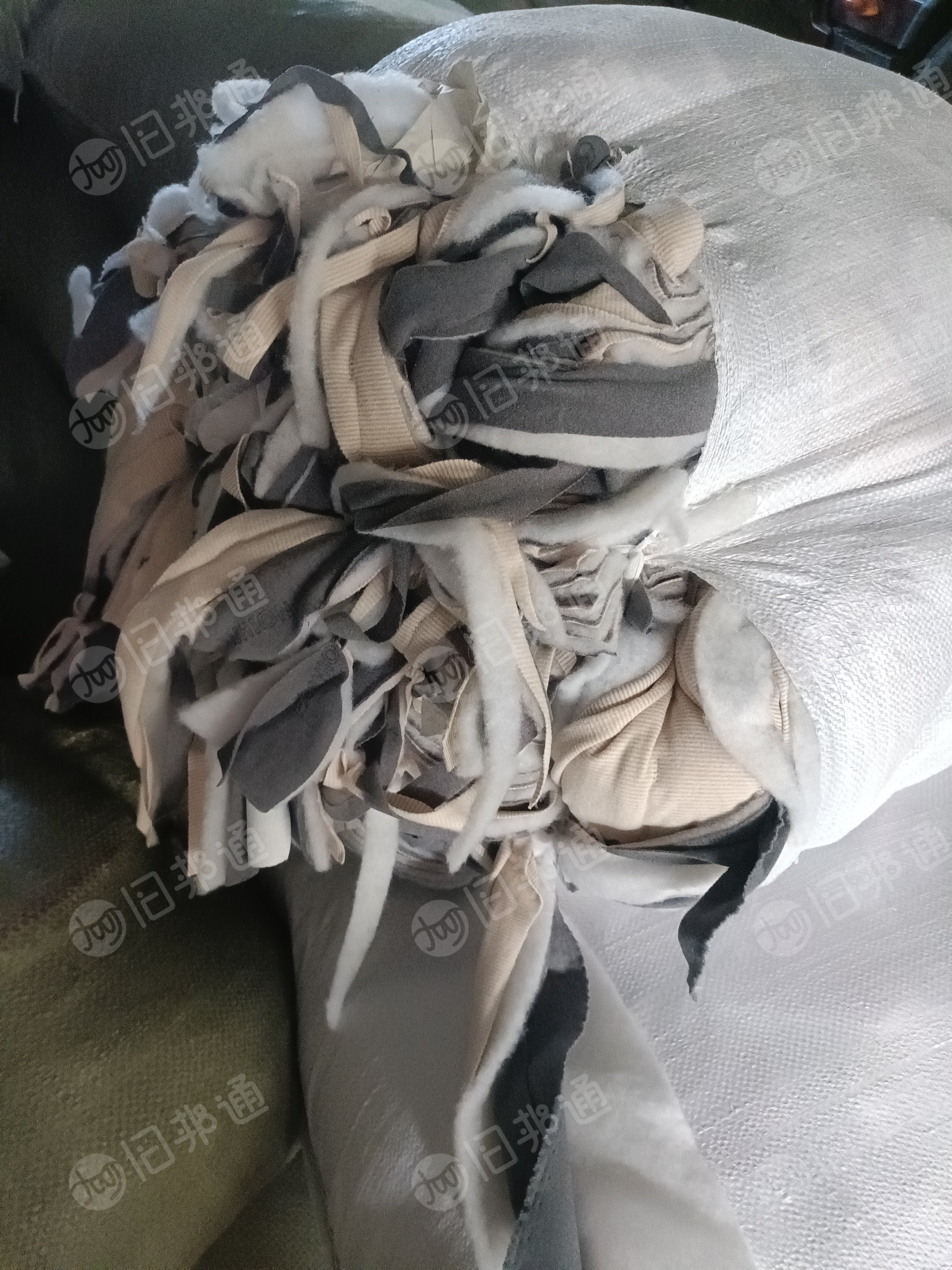 长期大量求购服装边角料,纯棉边角料,涤棉边角料