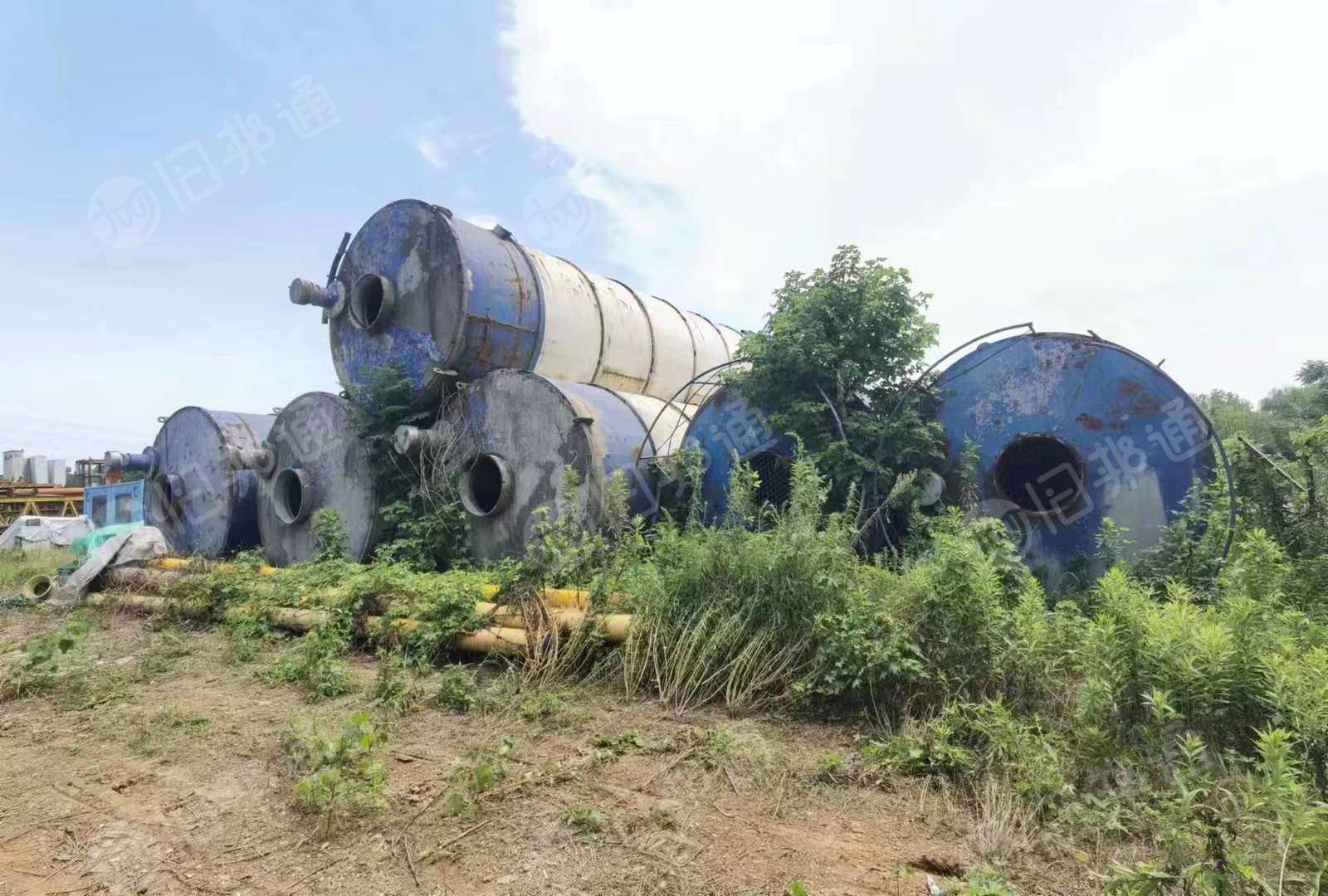 出售二手100吨铁罐子,有6个