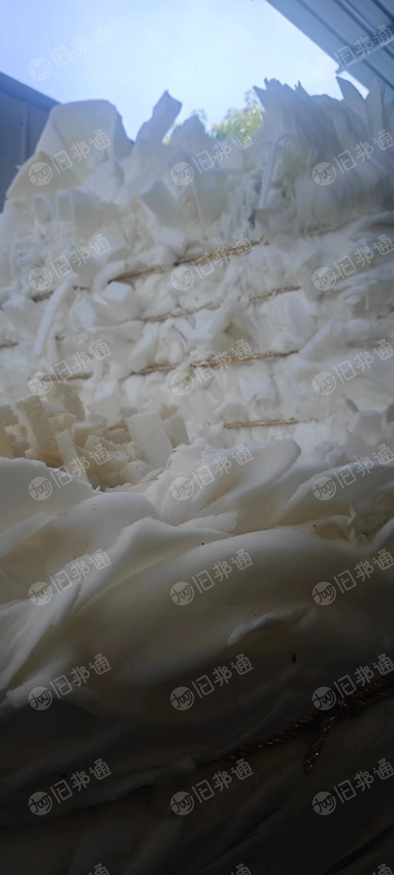 长期出售海绵边角料、海绵下脚料,床垫沙发下来的料,月供80吨
