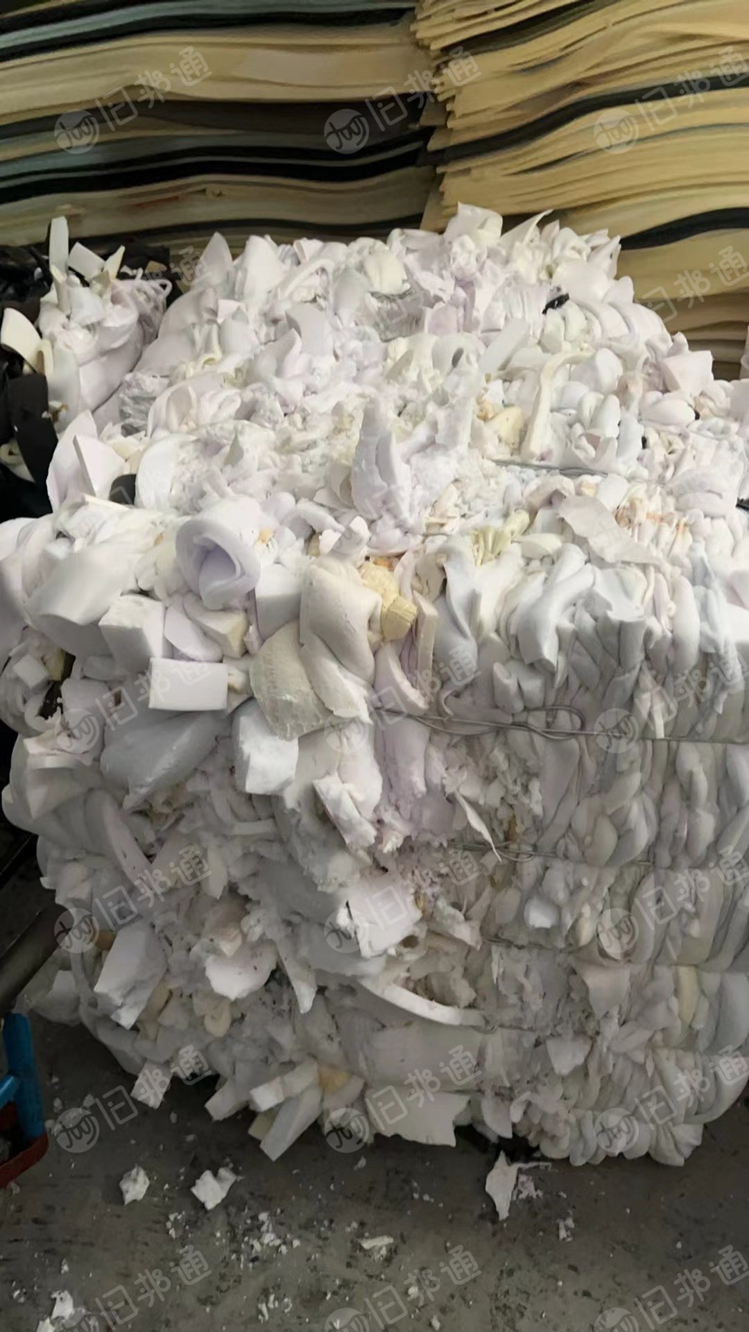 出售海绵下脚料,做内衣下来的,白色,压包好的,现货20吨