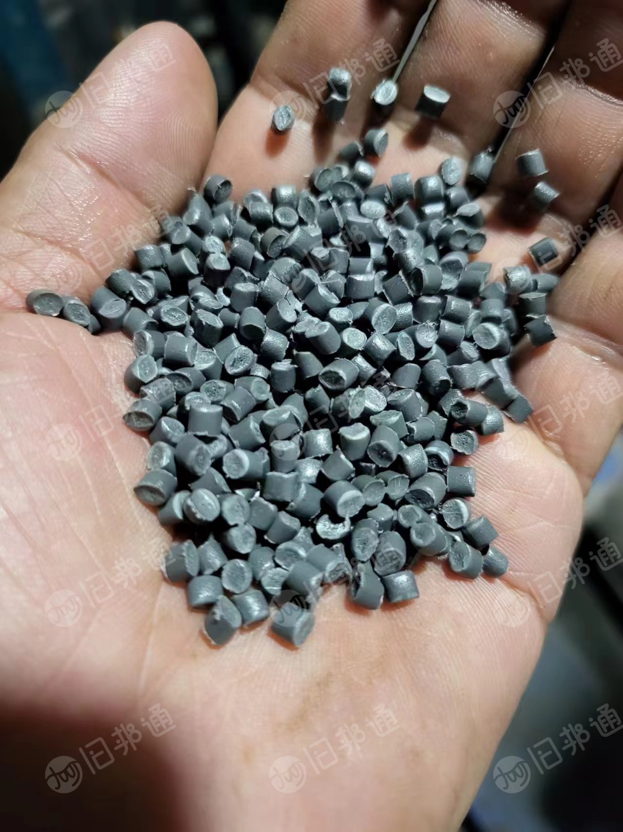 出售PE高压颗粒,大棚膜颗粒,过100目,可以注塑拉管压板用