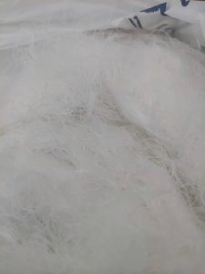 出售涤纶废丝，pet拉丝，全部是厂里下角料，月供90吨