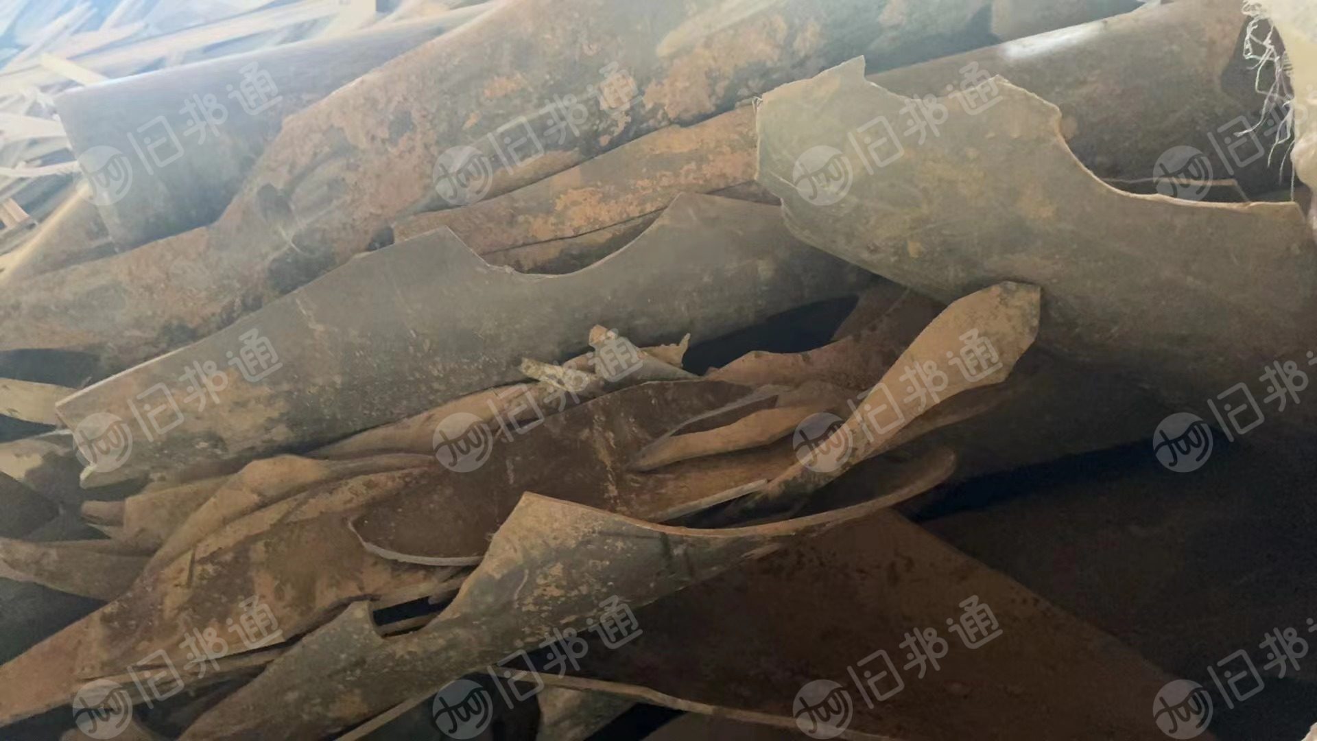 出售PVC管材毛料和破碎料,现货70吨,厂家直供