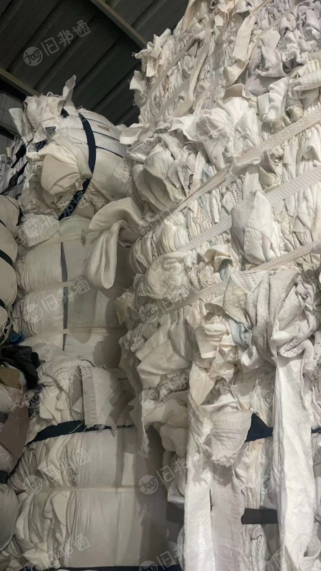 长期出售涤棉边角料,床垫下脚料。月供十几吨,在广东广州