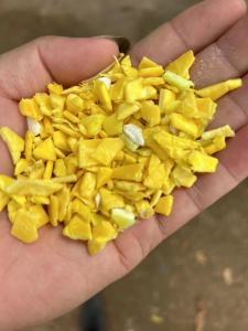 求购PE垃圾桶破碎料，低压框破碎料