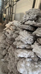 出售EPS热熔块，月出3-5吨