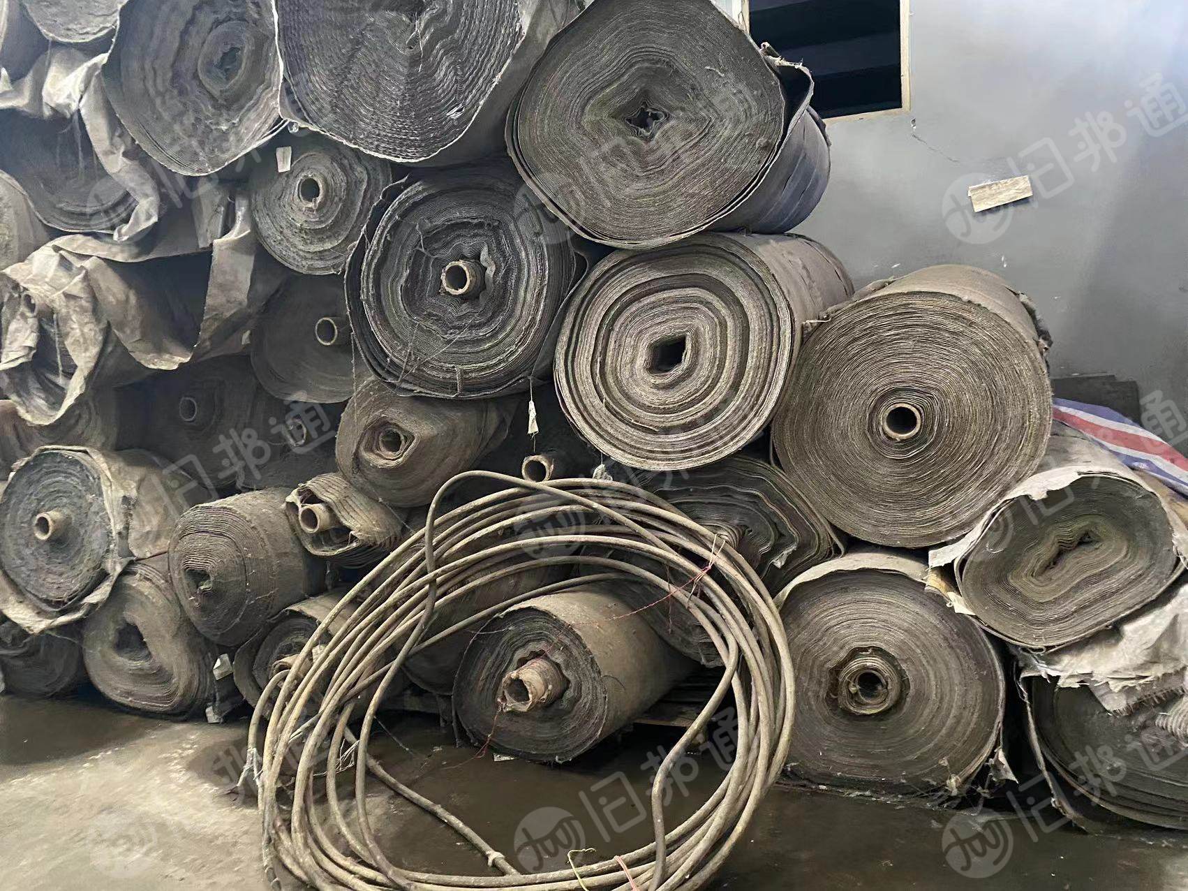 长期大量出售丙纶地毯料,半成品地毯料,卷材