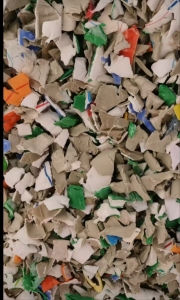 出售PPR破碎料，PPR管破碎料，PPR板破碎料