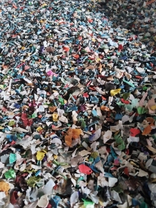 长期出售花乙，大蓝桶，小蓝桶破碎料，江西抚州，随时看货