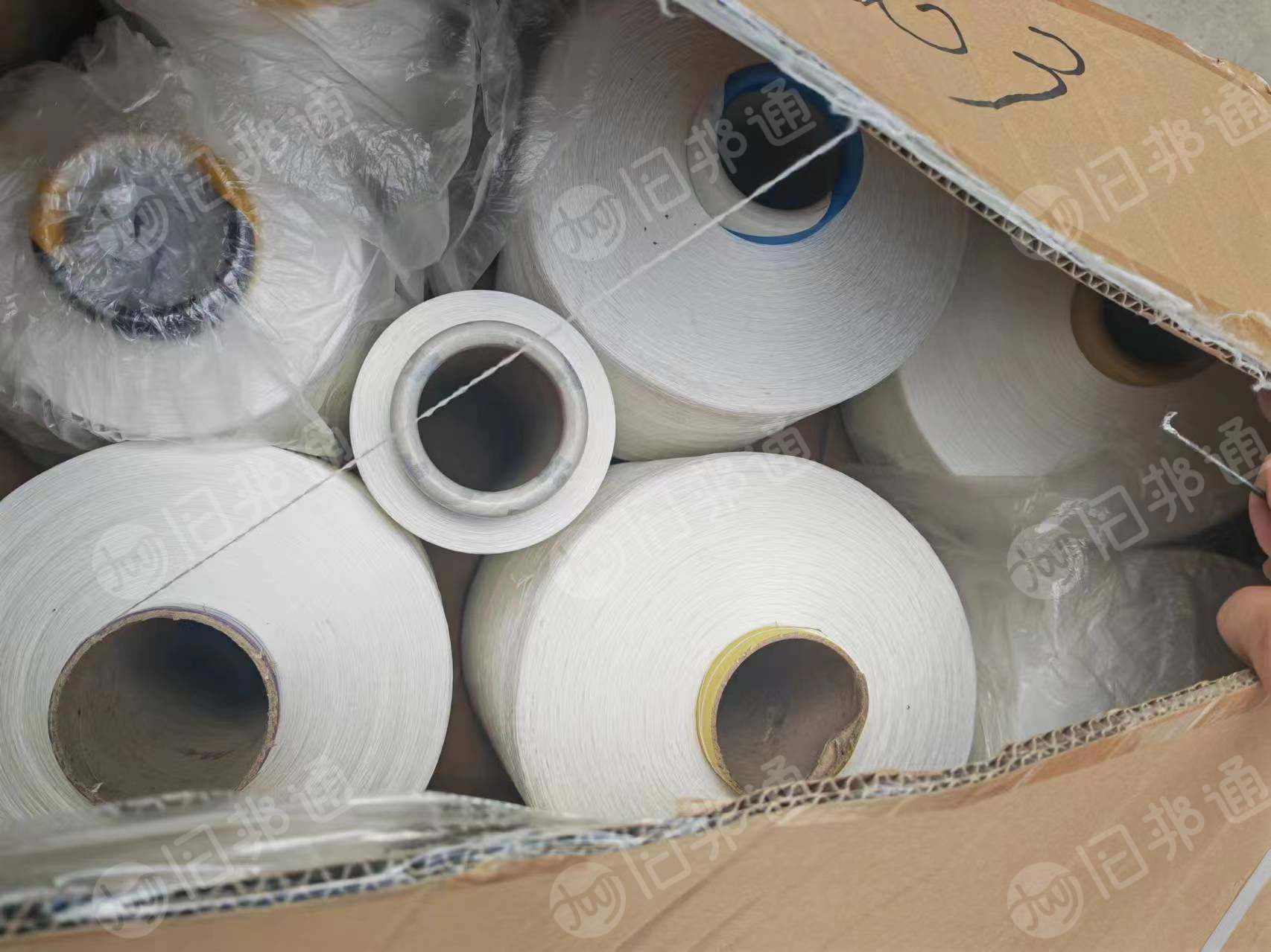 出售涤纶弹丝 ,白色的,乱d数, 现货2吨